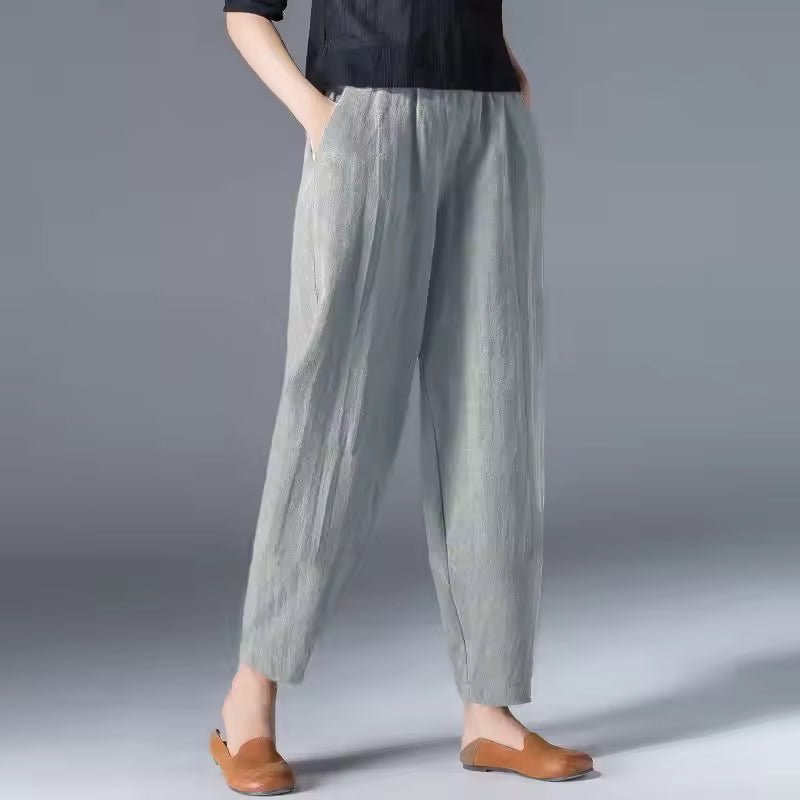 Relaxed Harem Trousers with Tapered Leg