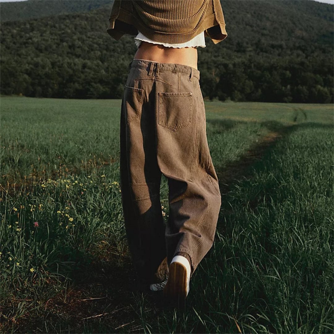 Effortless Relaxed Mom Jeans for Women with Cropped Barrel Leg Style