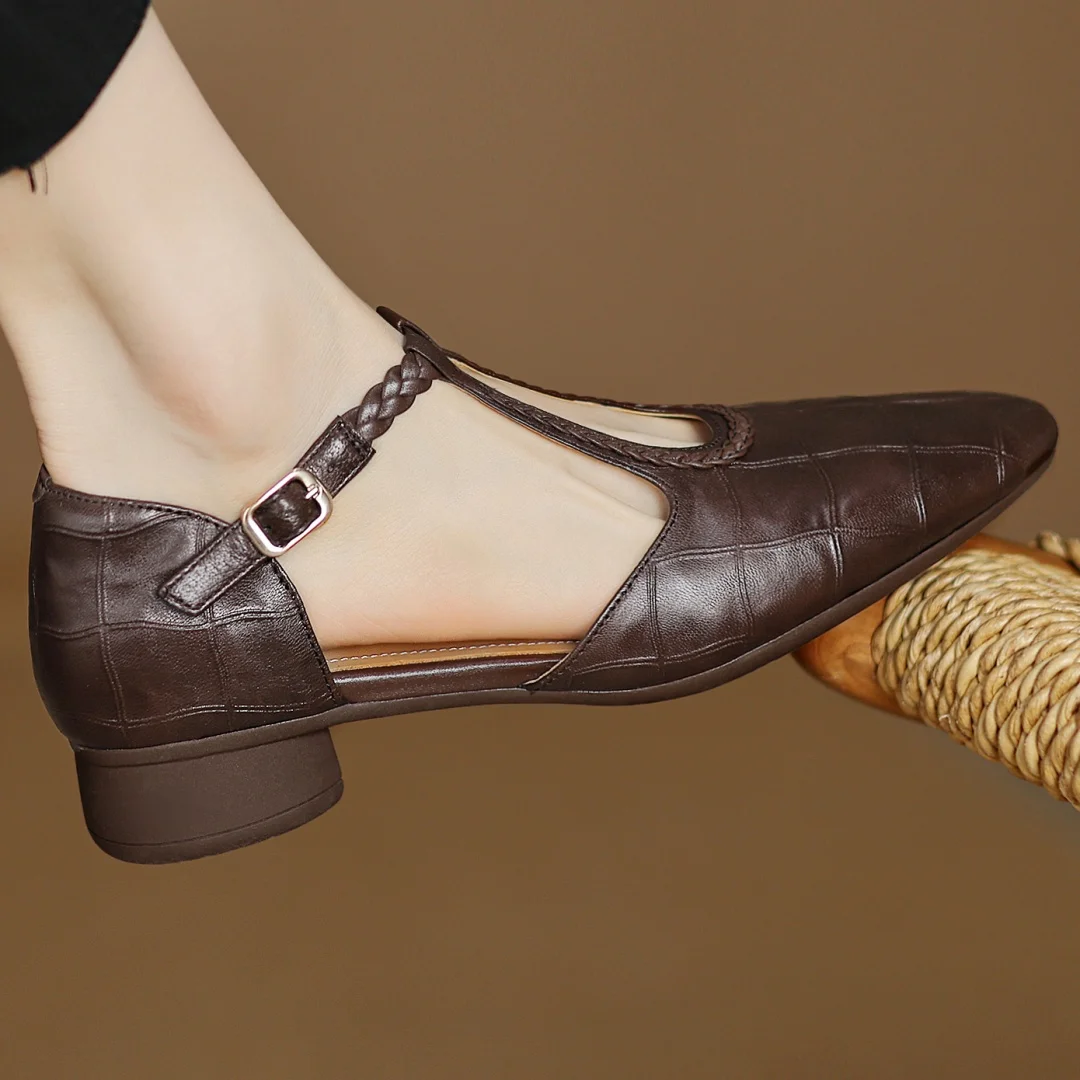 Stylish Ballet Flats for Women with Tassel Detail Style