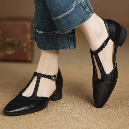 Stylish Ballet Flats for Women with Tassel Detail Style