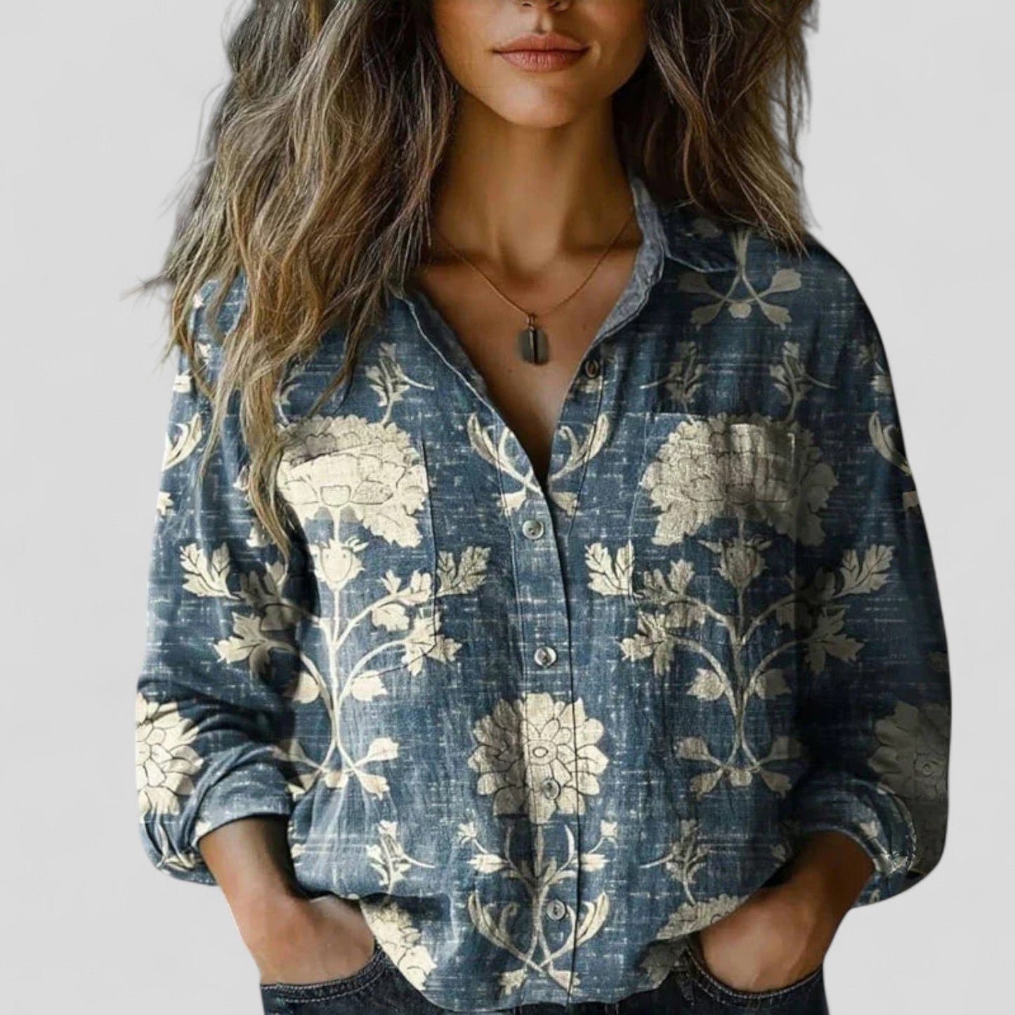 Effortless Floral Jacket for Women with Zip Front Style