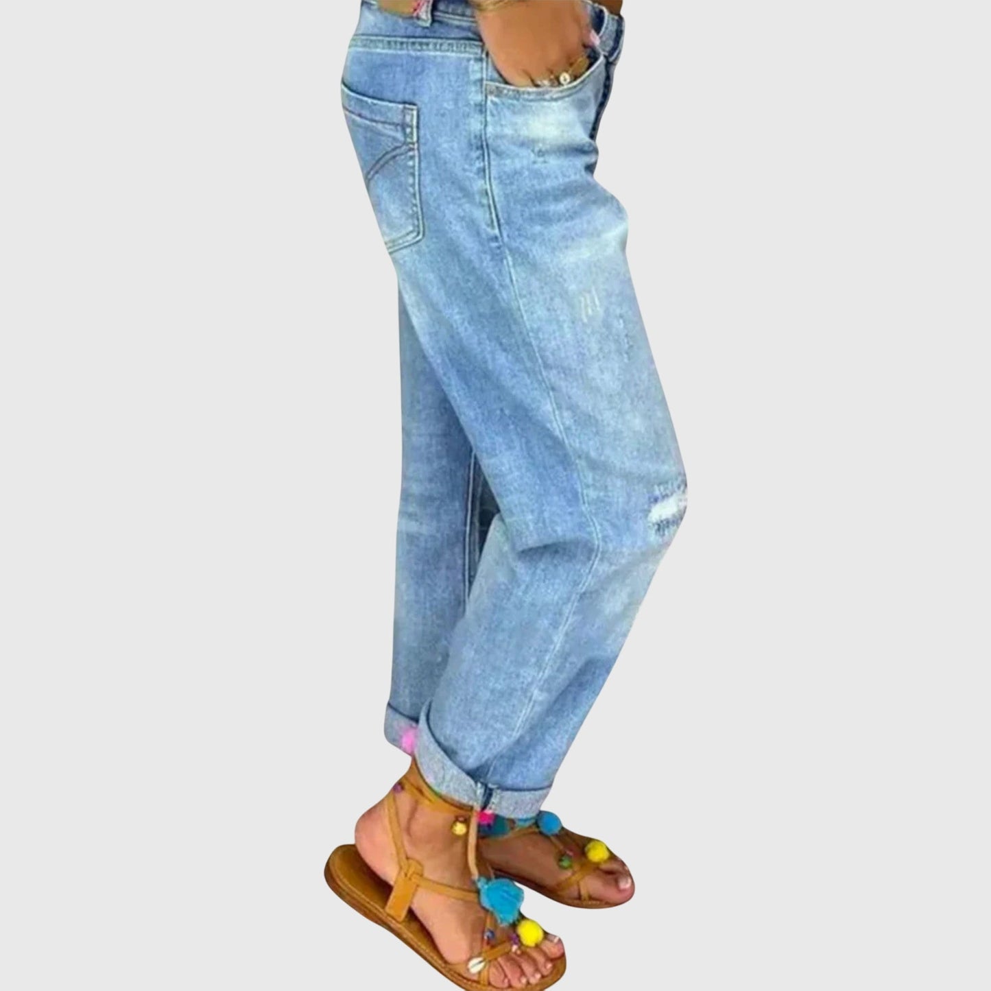 Stylish Relaxed Blue Jeans for Women with High Waist Style