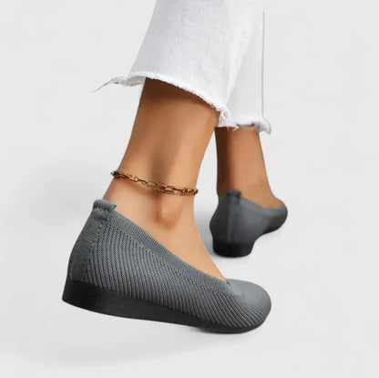 Comfortable Flats for Women with Woven Upper Style