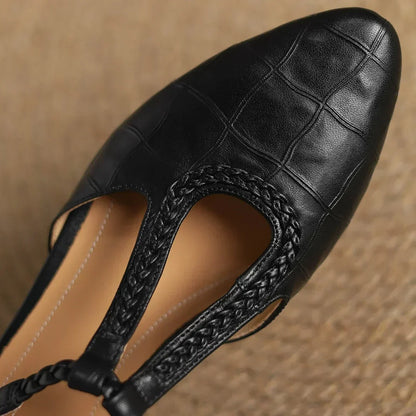 Stylish Ballet Flats for Women with Tassel Detail Style