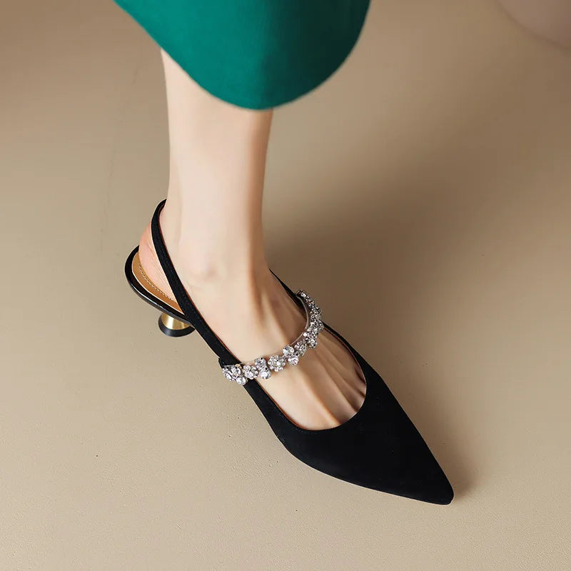 Elegant Wedding Shoes for Women with Rhinestone Strap Style