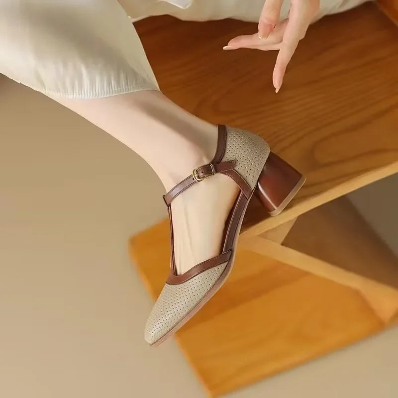 Elegant Flats for Women with T-Strap Style