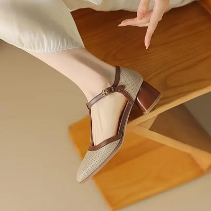Elegant Flats for Women with T-Strap Style