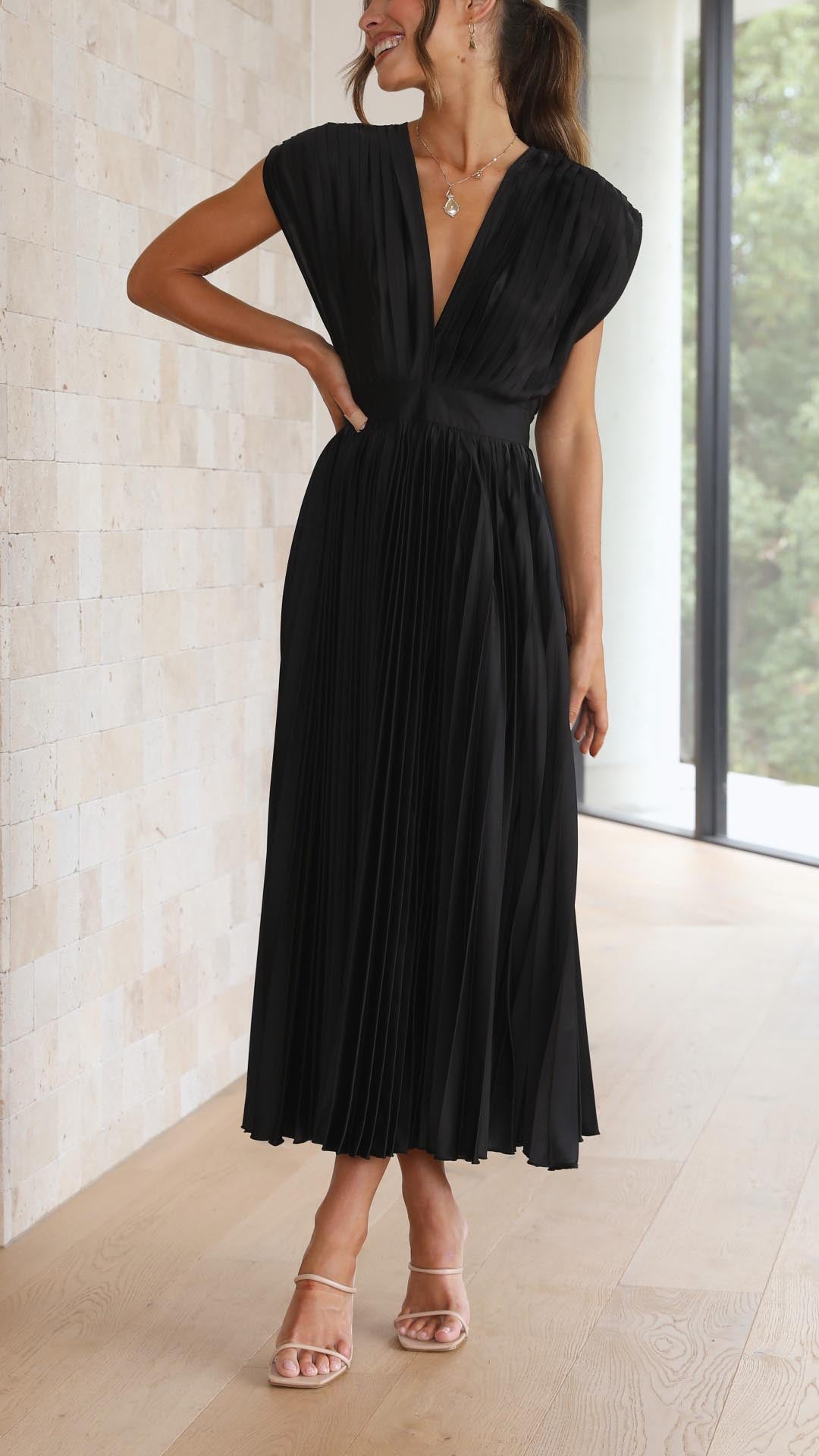 Elegant Pleated Maxi Dress for Women with V Neck Formal Wedding Guest Style