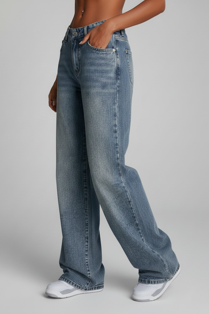 Stylish Relaxed Blue Jeans for Women with Mid Rise Style