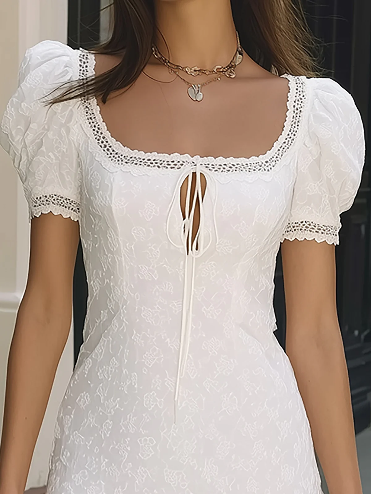 Elegant White Mini Dress for Women with Square Neck Puff Sleeve Style