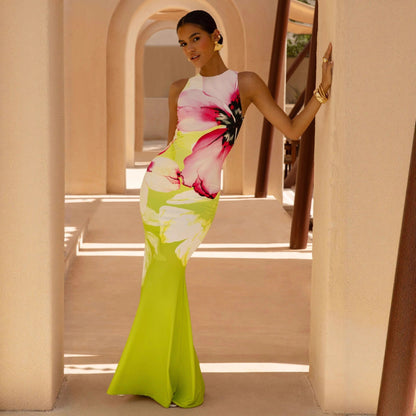 Abstract Print Maxi Dress with Fitted Silhouette
