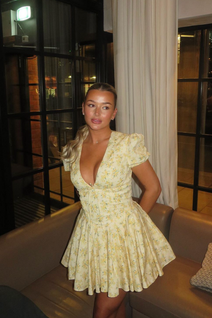 Elegant Yellow Floral A Line Dress for Women with Square Neck Style