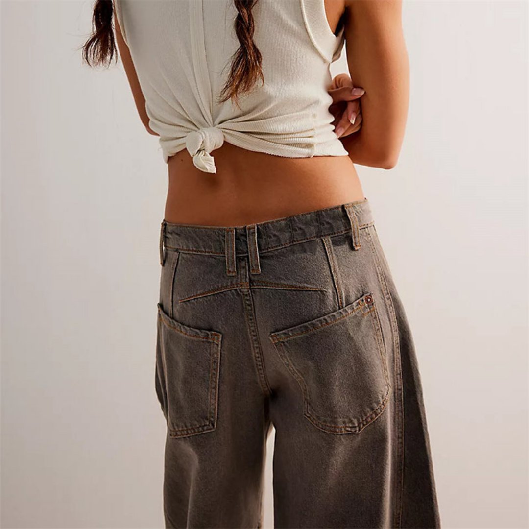 Effortless Relaxed Mom Jeans for Women with Cropped Barrel Leg Style