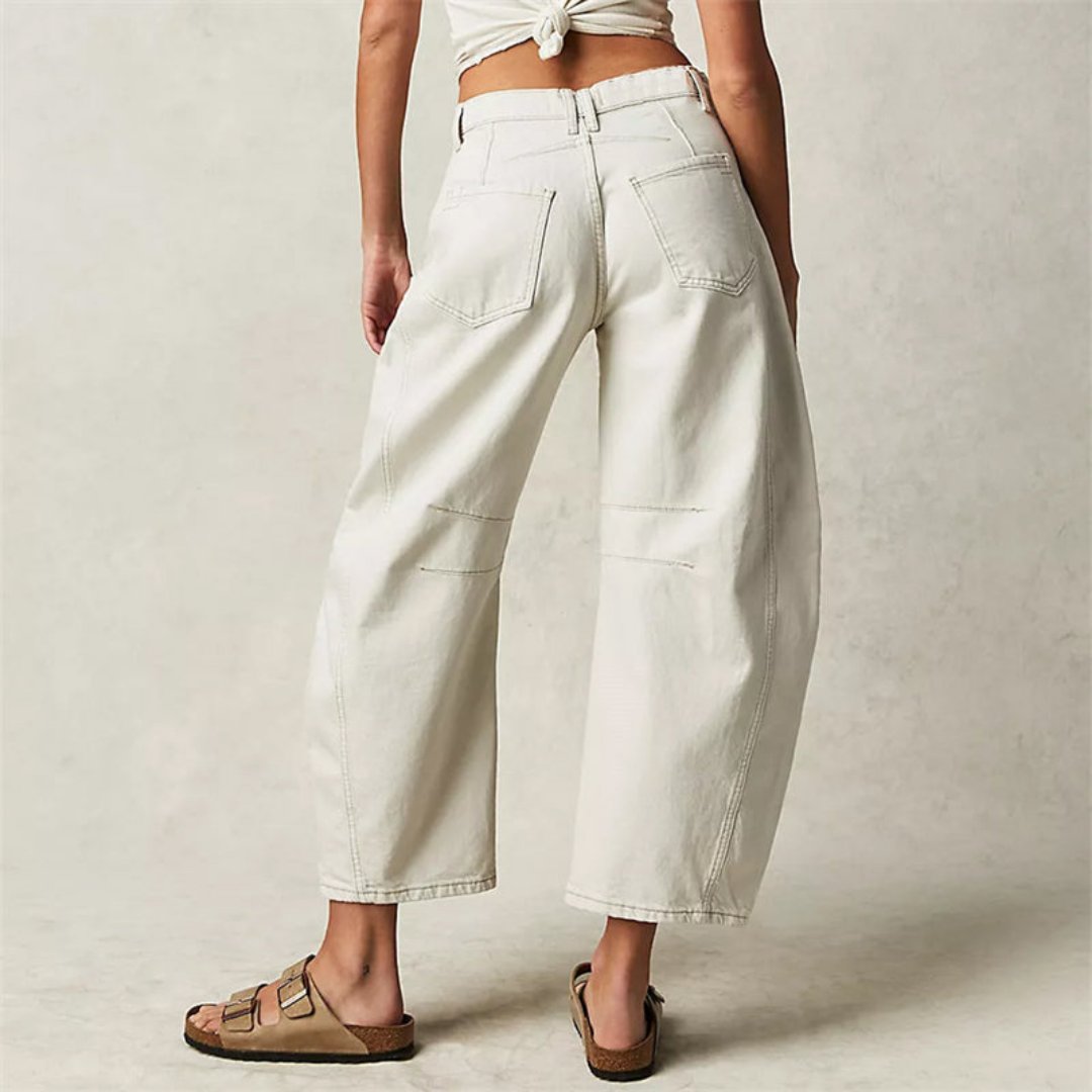 Effortless Relaxed Mom Jeans for Women with Cropped Barrel Leg Style