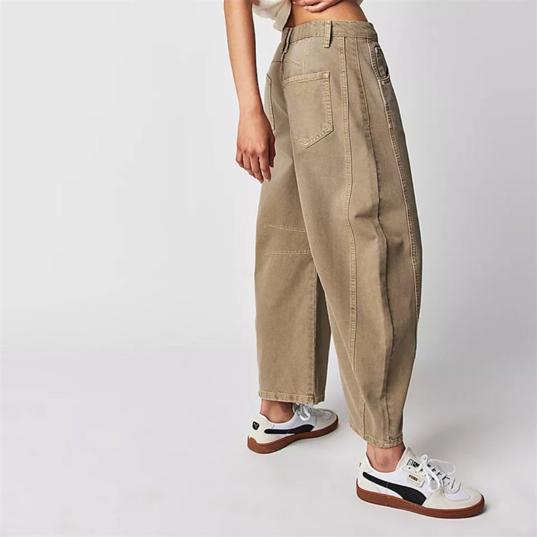 Effortless Relaxed Mom Jeans for Women with Cropped Barrel Leg Style