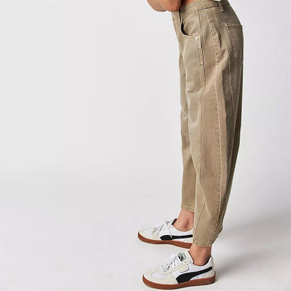 Effortless Relaxed Mom Jeans for Women with Cropped Barrel Leg Style