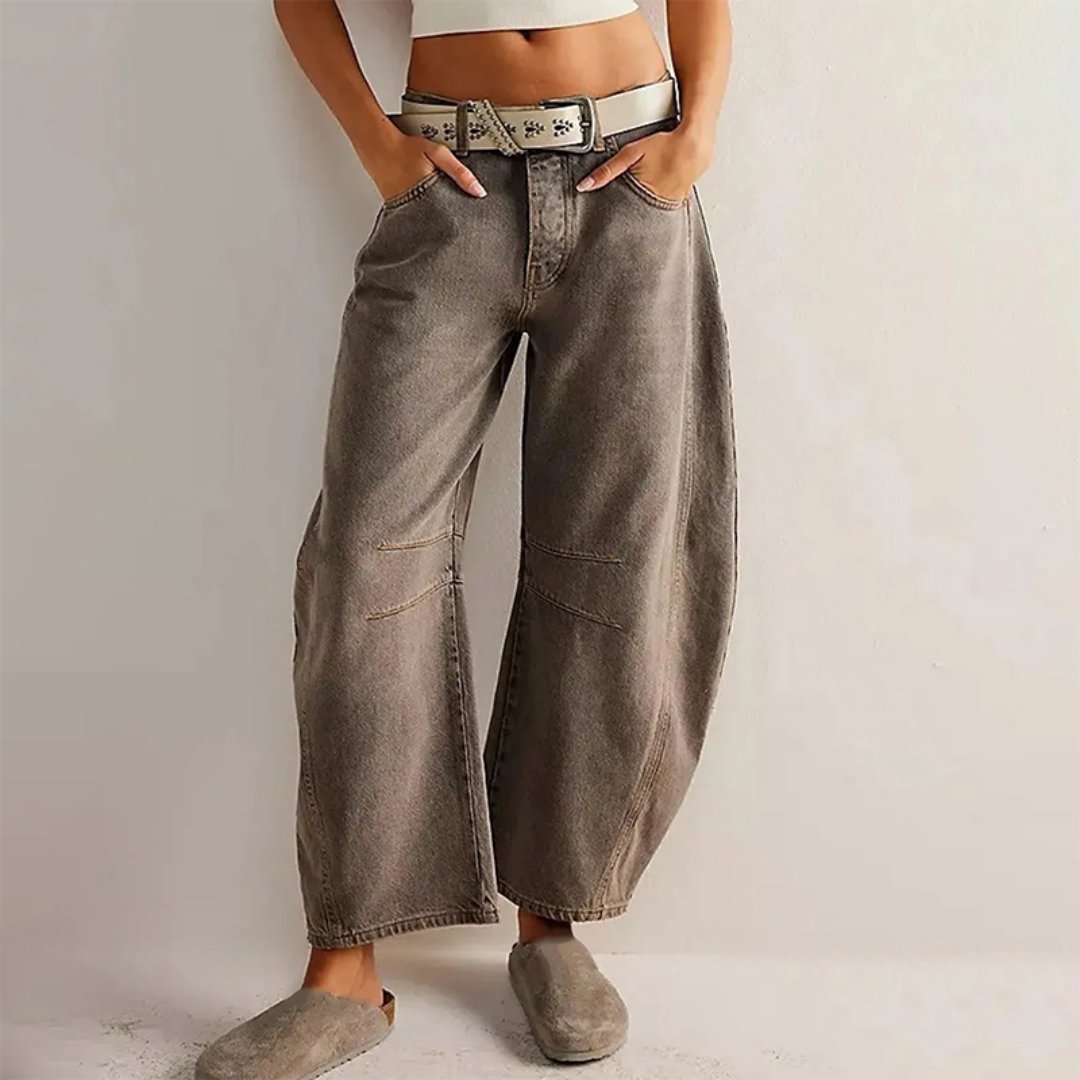 Effortless Relaxed Mom Jeans for Women with Cropped Barrel Leg Style