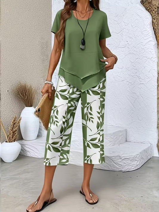 Effortless Floral Wide Leg Set for Women with V Neck Short Sleeve Relaxed Two Piece Style
