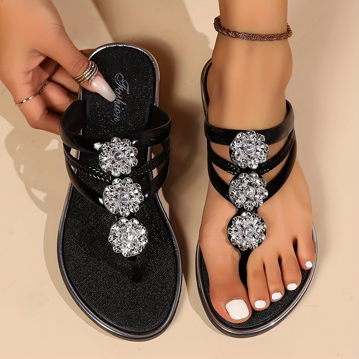 Elegant Sandals for Women with Rhinestone Strap Style
