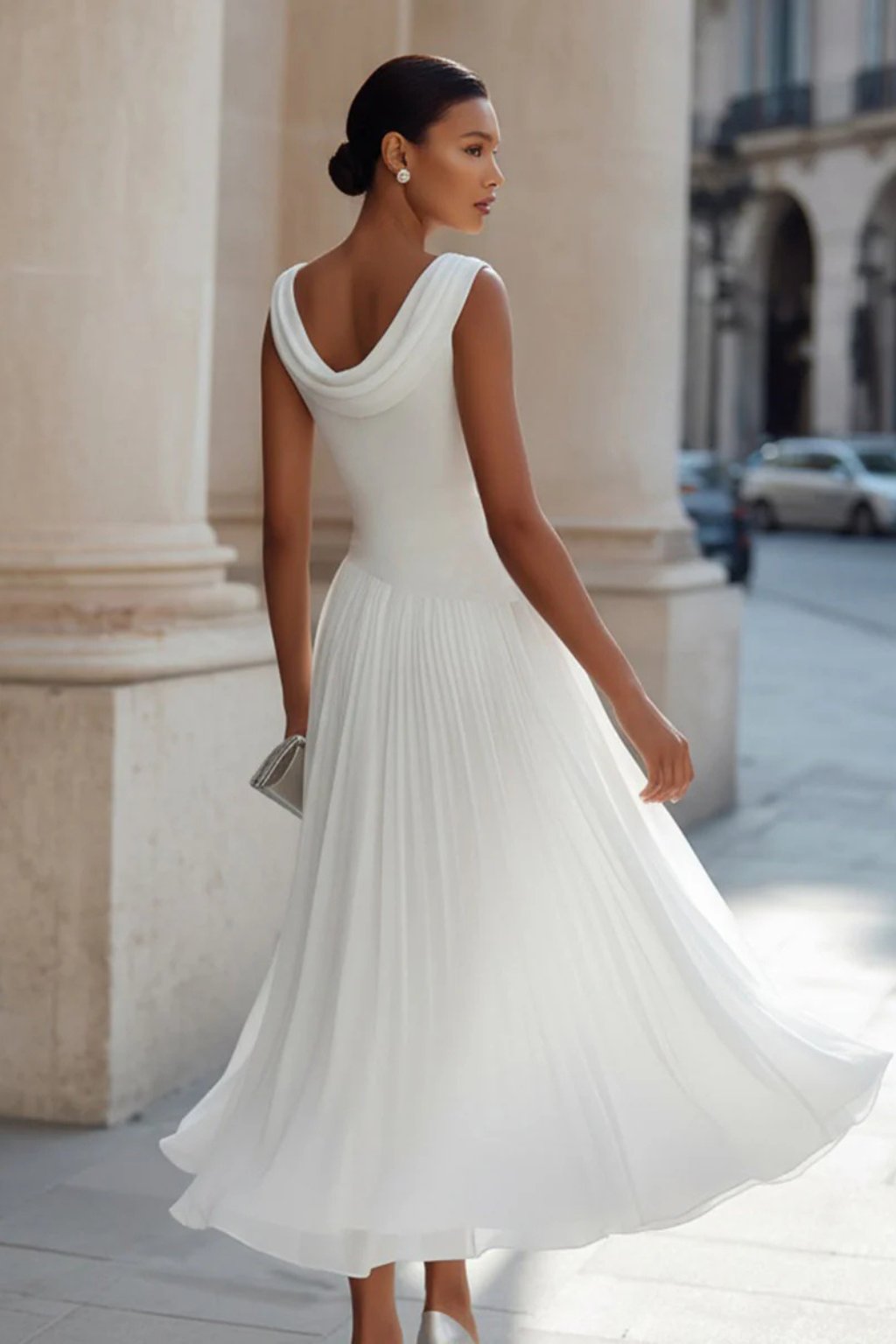 Sleeveless A-Line Midi Dress with Flowy Skirt