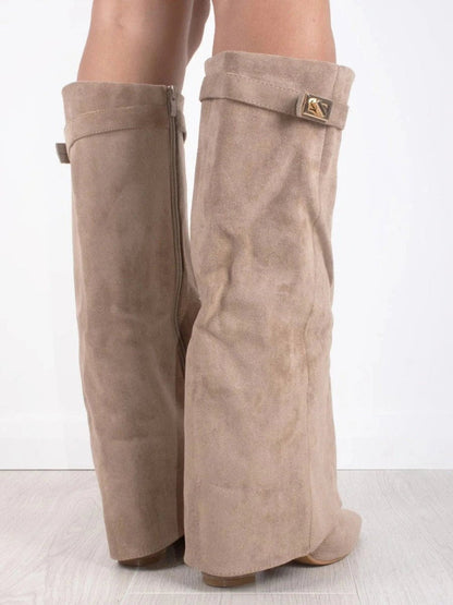 Elegant Boots for Women with Pointed Toe Style
