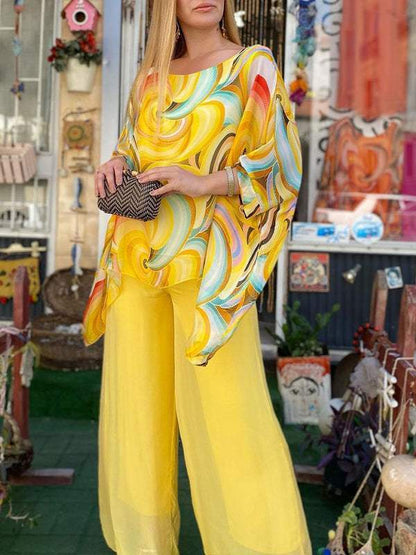 Effortless Printed Two Piece Set for Women with Batwing Sleeve Style
